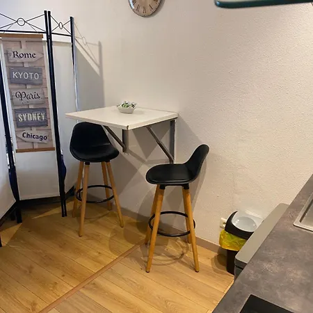 Lejlighed Nancy, Magnifique Totalement Climatise, Meuble, Salle De Bains Et Wc Separes, Parking Prive, Cuisine Equipee, Wifi *