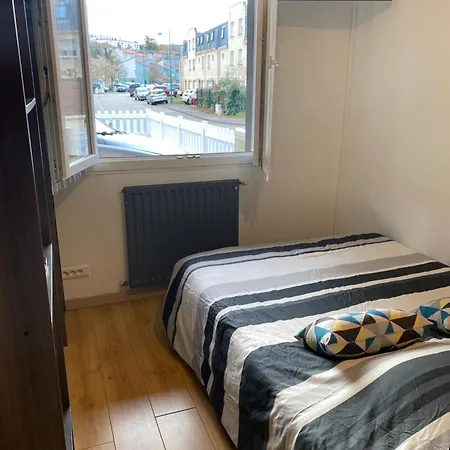 Apartment Nancy, Magnifique Totalement Climatise, Meuble, Salle De Bains Et Wc Separes, Parking Prive, Cuisine Equipee, Wifi Malzeville